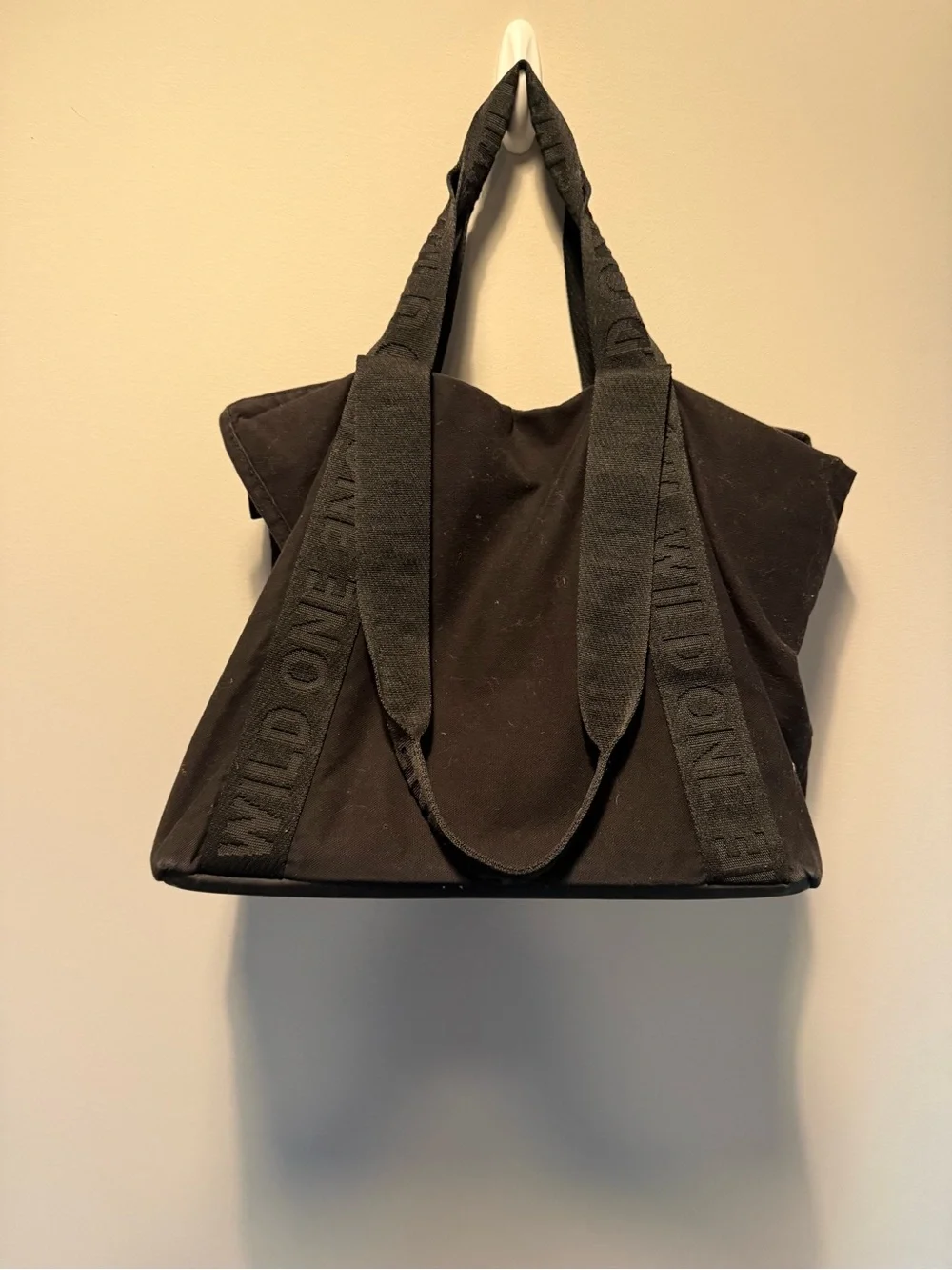 Wild One Black Tote-Style Dog Carrier